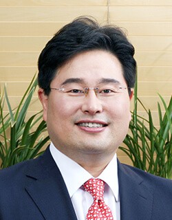 김석홍 목사